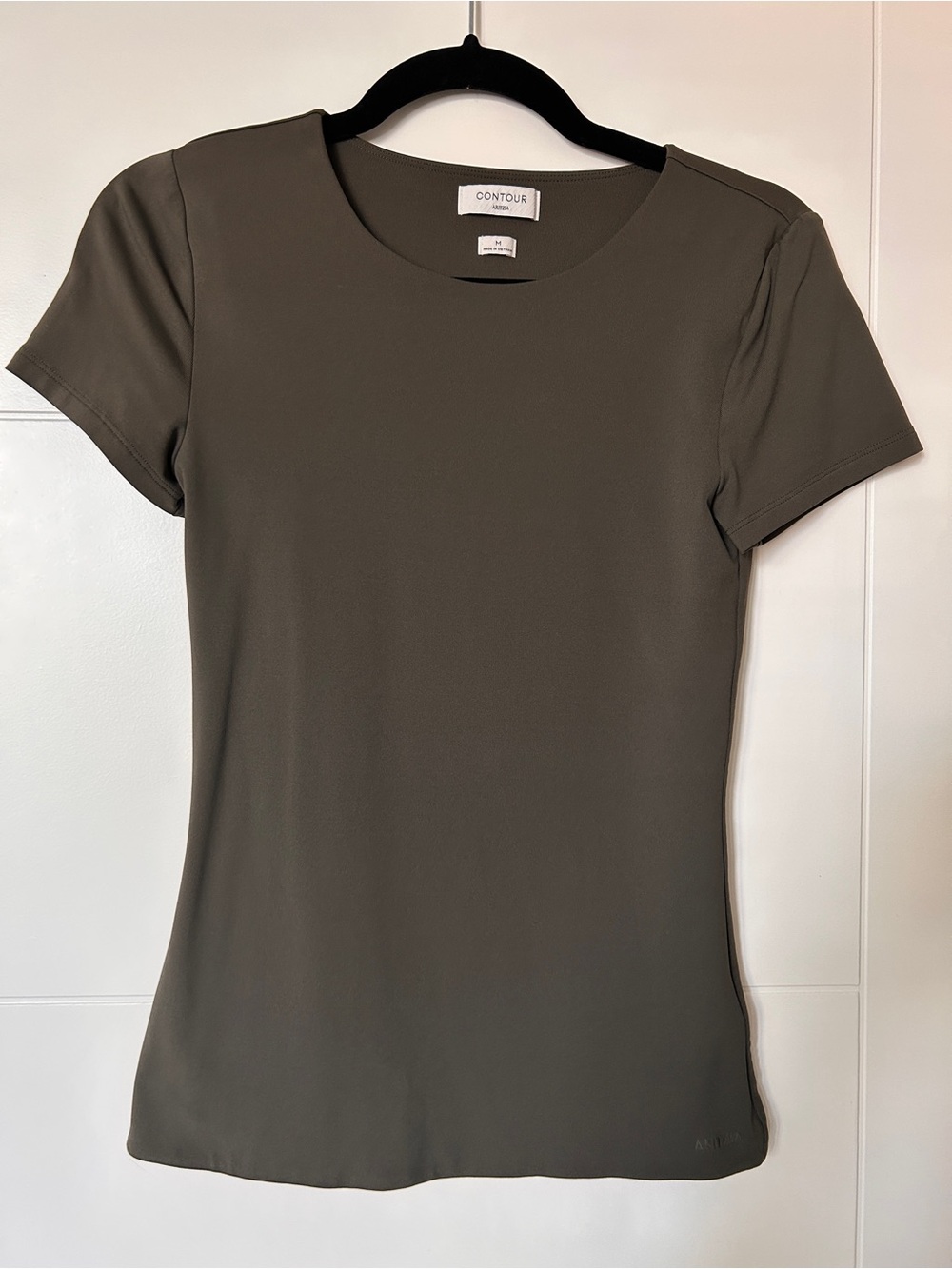 ARITZIA | Original Contour Marvel Crew T-Shirt | Olive Green | M - Picture 4 of 7